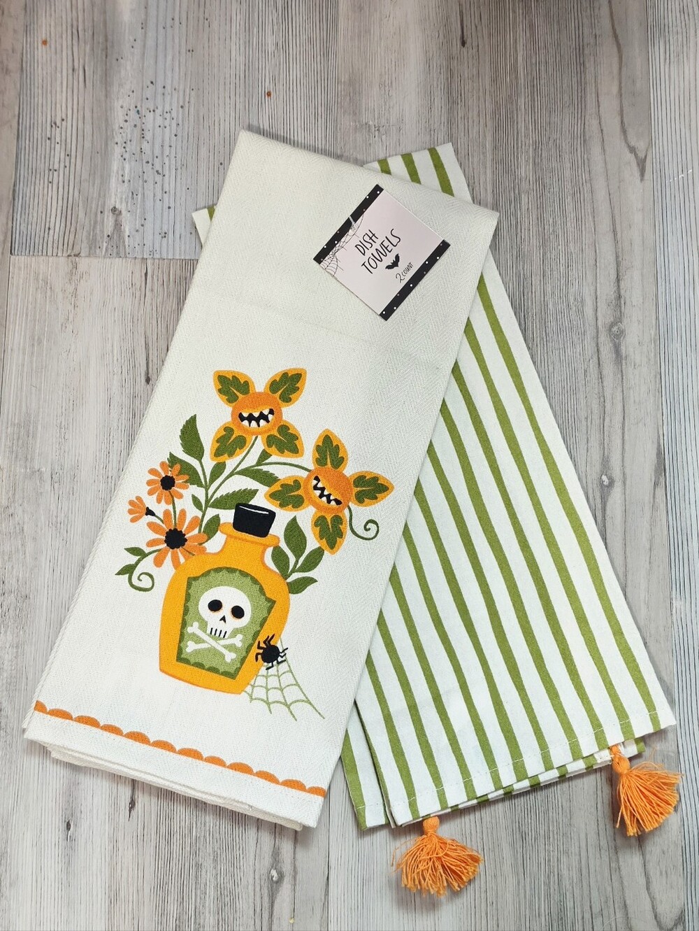 Target Bullseye Halloween 2026 Dish Towel Set - Posion Bottle